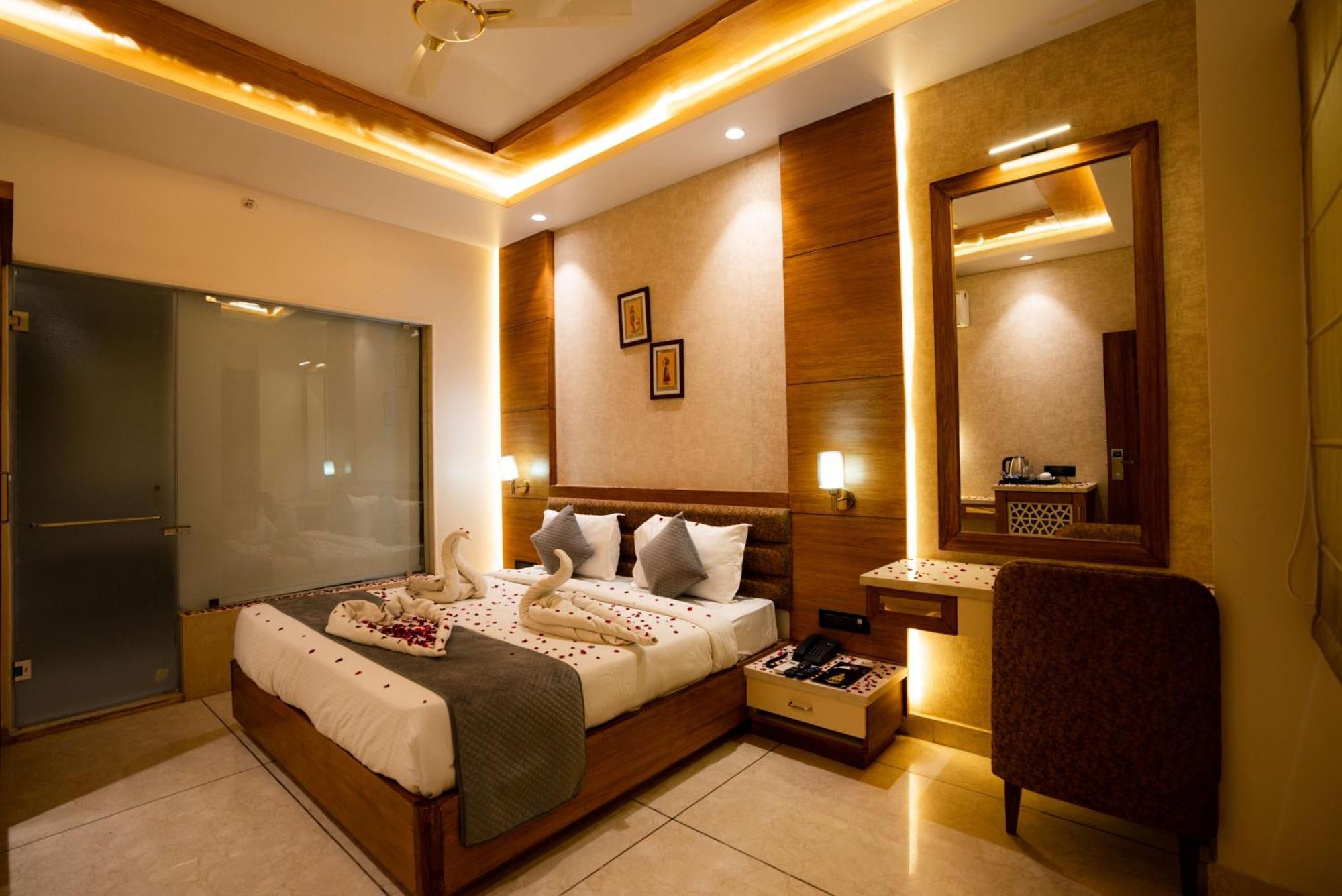 Hotel Rr 62-Jaipur City Centre Hotel Екстер'єр фото