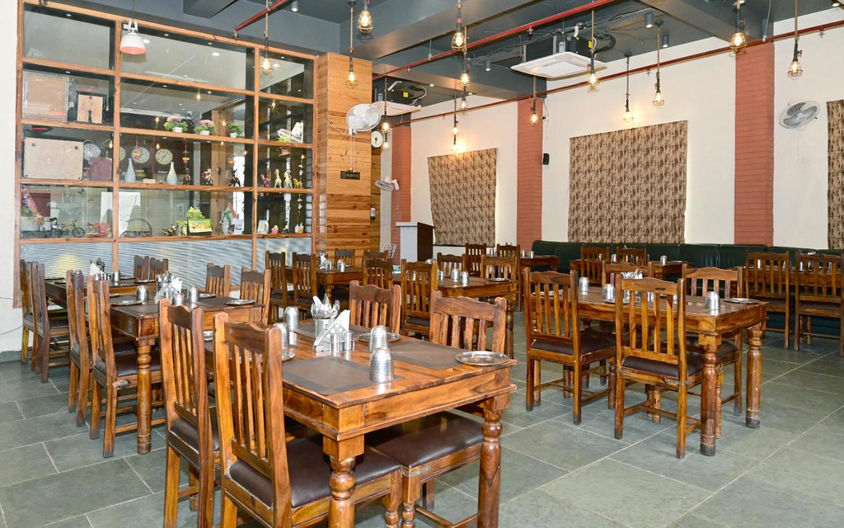 Hotel Rr 62-Jaipur City Centre Hotel Екстер'єр фото
