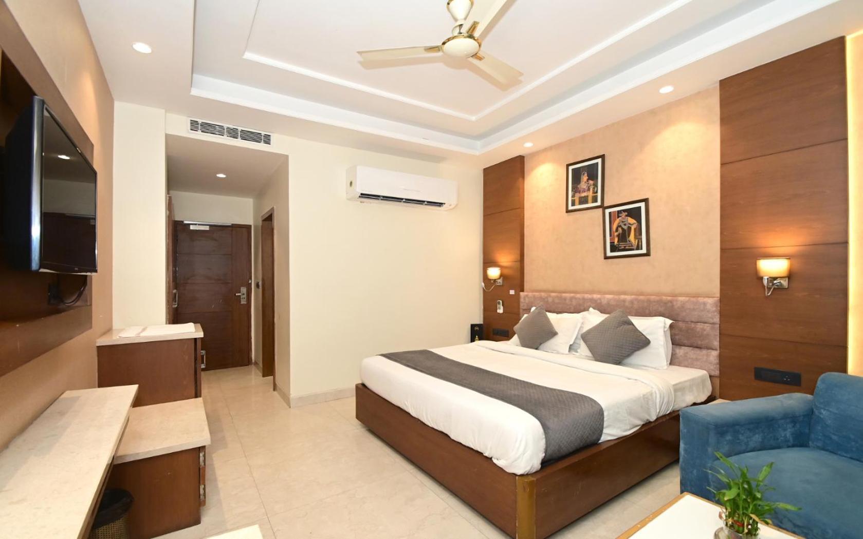 Hotel Rr 62-Jaipur City Centre Hotel Екстер'єр фото