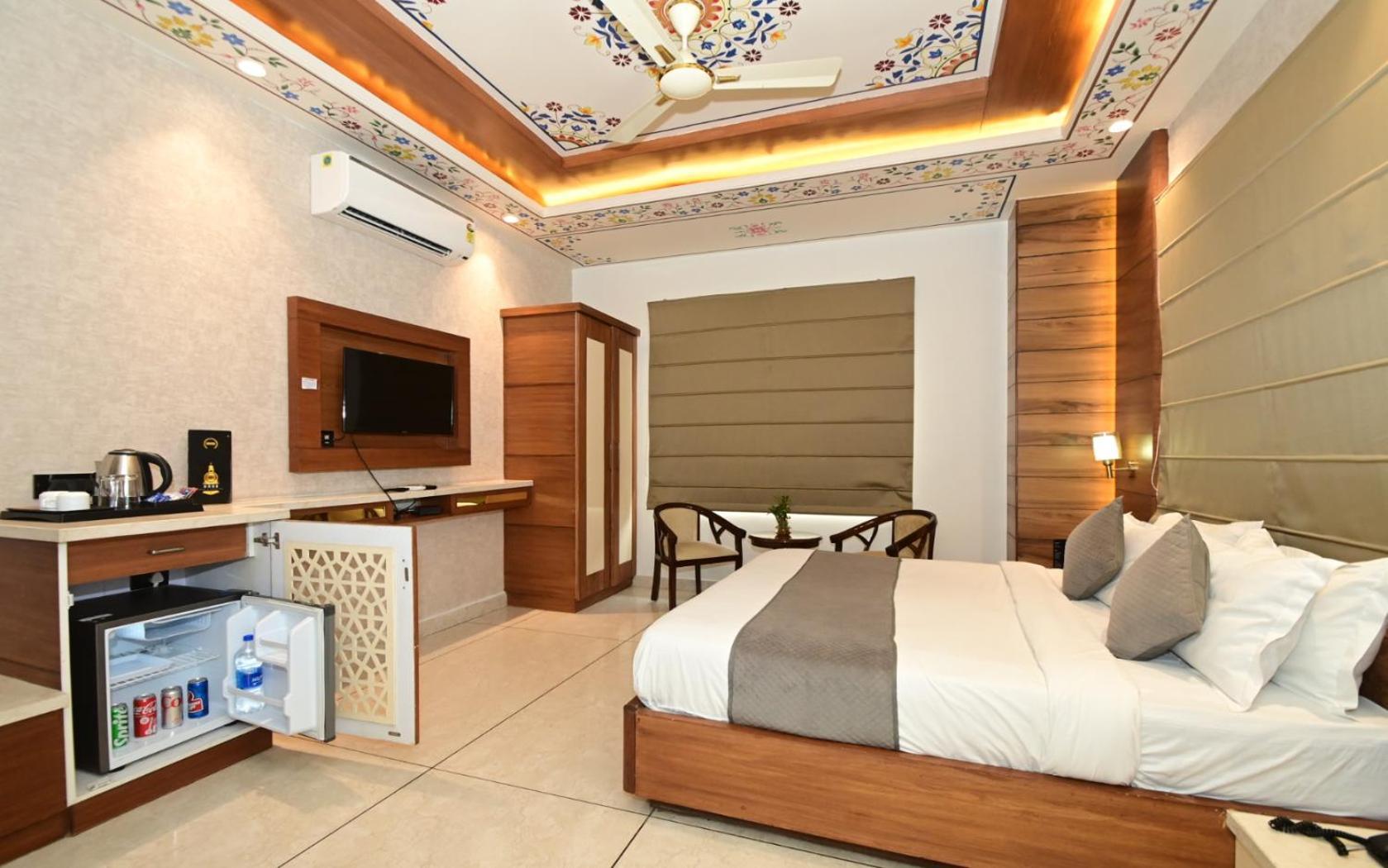 Hotel Rr 62-Jaipur City Centre Hotel Екстер'єр фото
