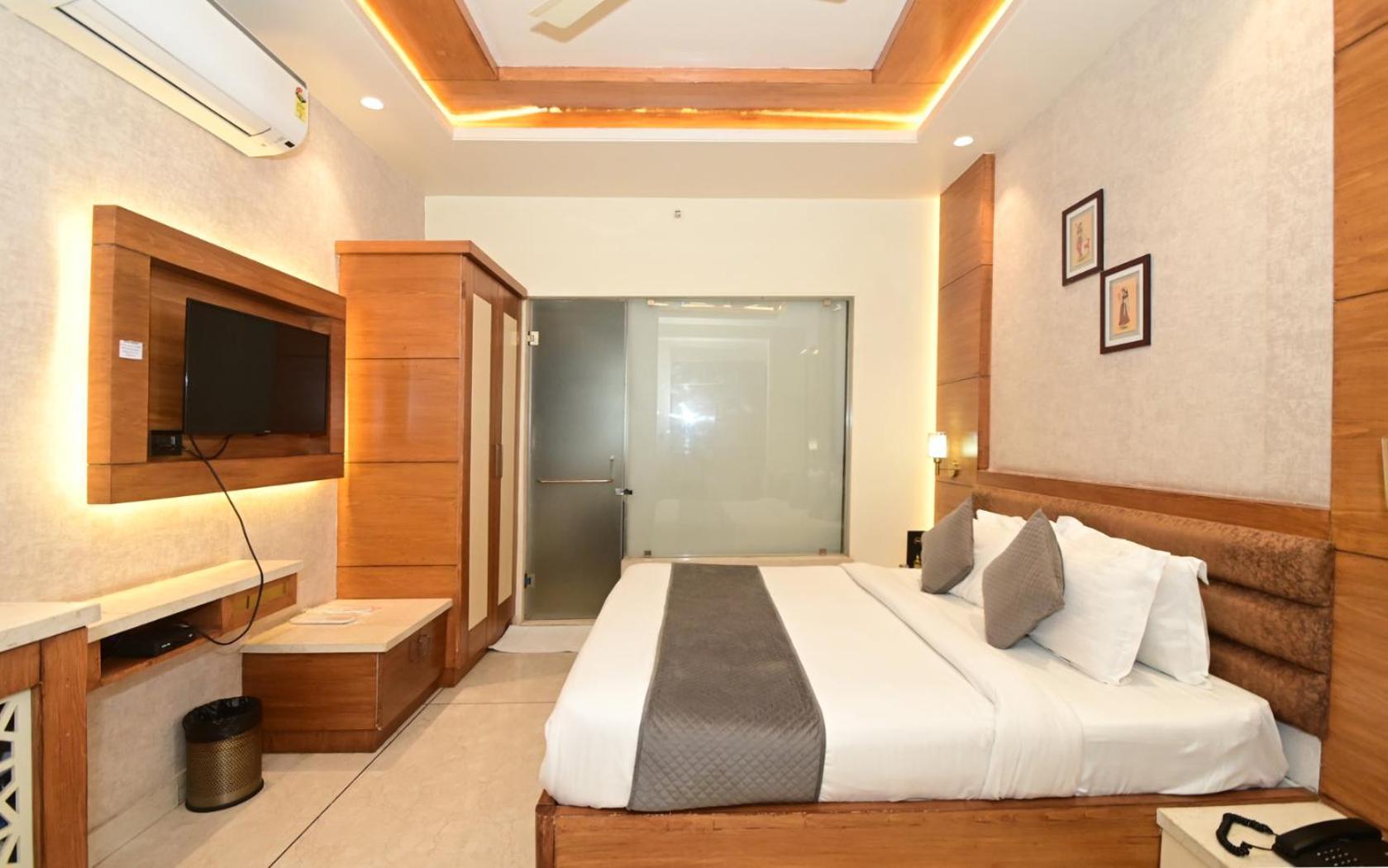 Hotel Rr 62-Jaipur City Centre Hotel Екстер'єр фото