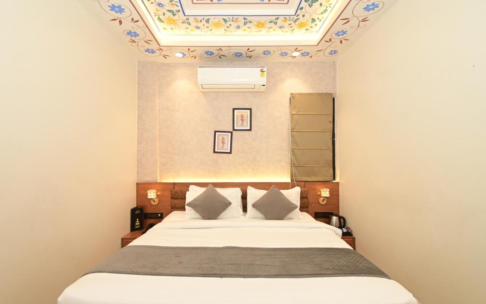 Hotel Rr 62-Jaipur City Centre Hotel Екстер'єр фото